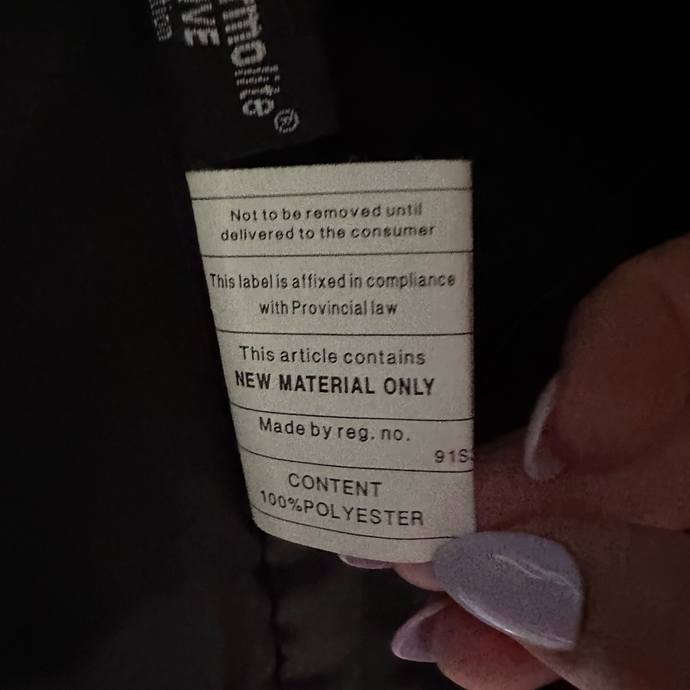 Danier Black leather jacket - Picture 10 of 16